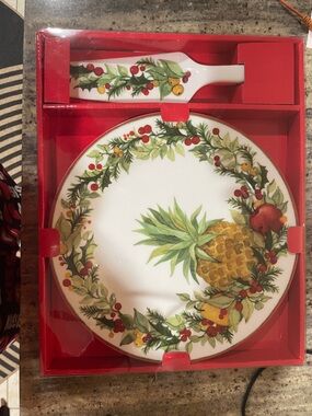 Royal Limited Holly Holiday Cake Plate & Server Set Pineapple Christmas NEW Box